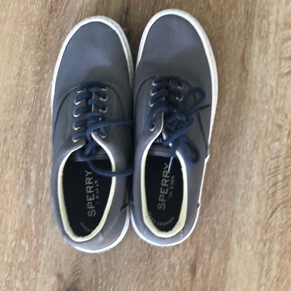 Sperry’s Topslider - Picture 1 of 2